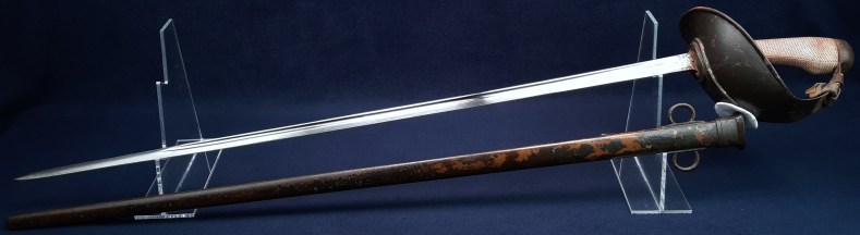 British WW1 1908 Pattern Cavalry Troopers Sword with Field Camouflage Paint, Dated 1916 - 2